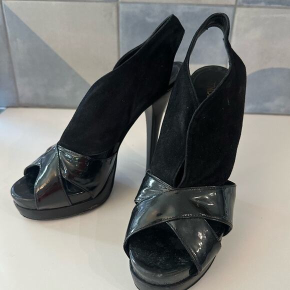 FENDI Black Peep Toe Slingback Heels-fit like 7.5 or 8 - Picture 1 of 10